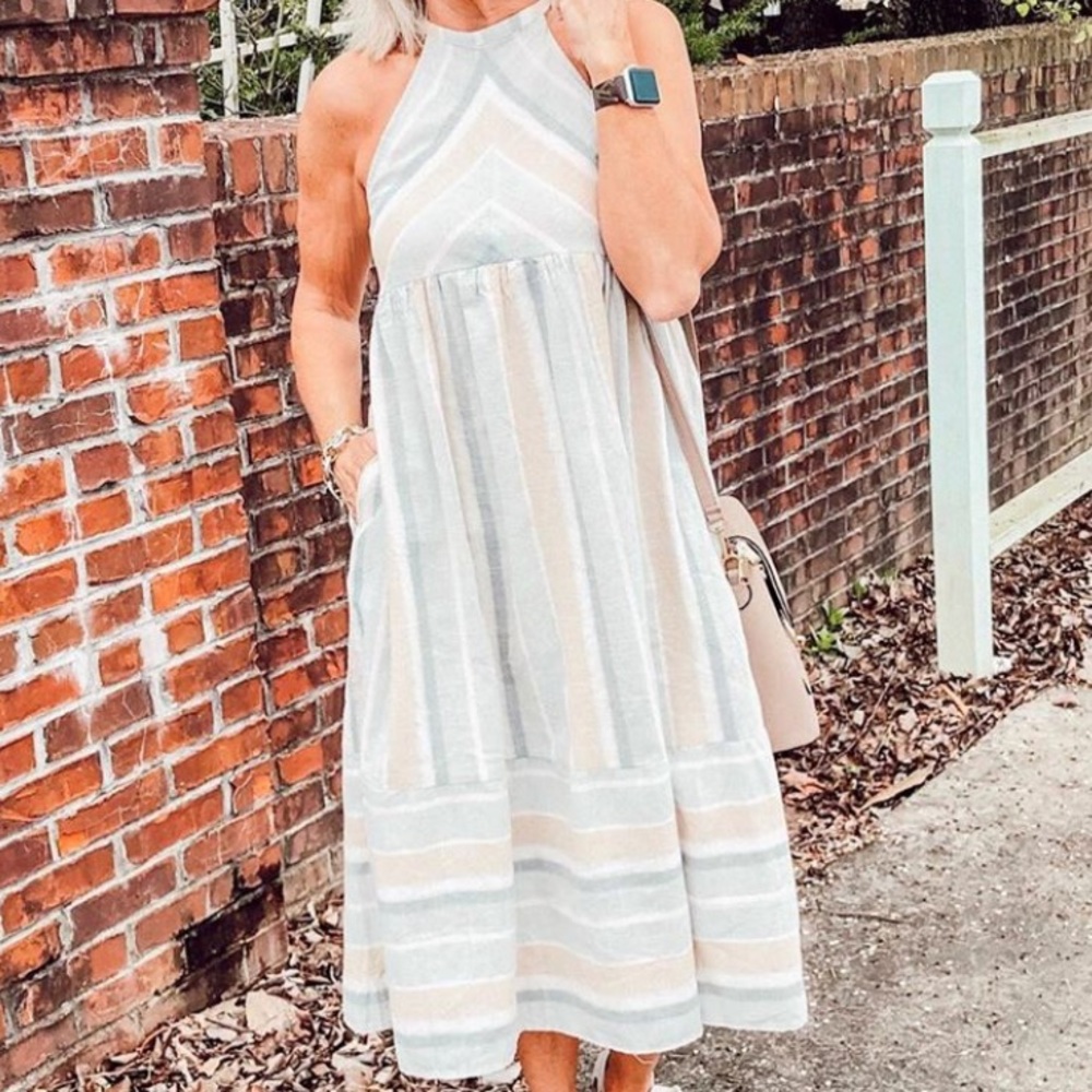 Keep Smiling Midi Dress, Sage